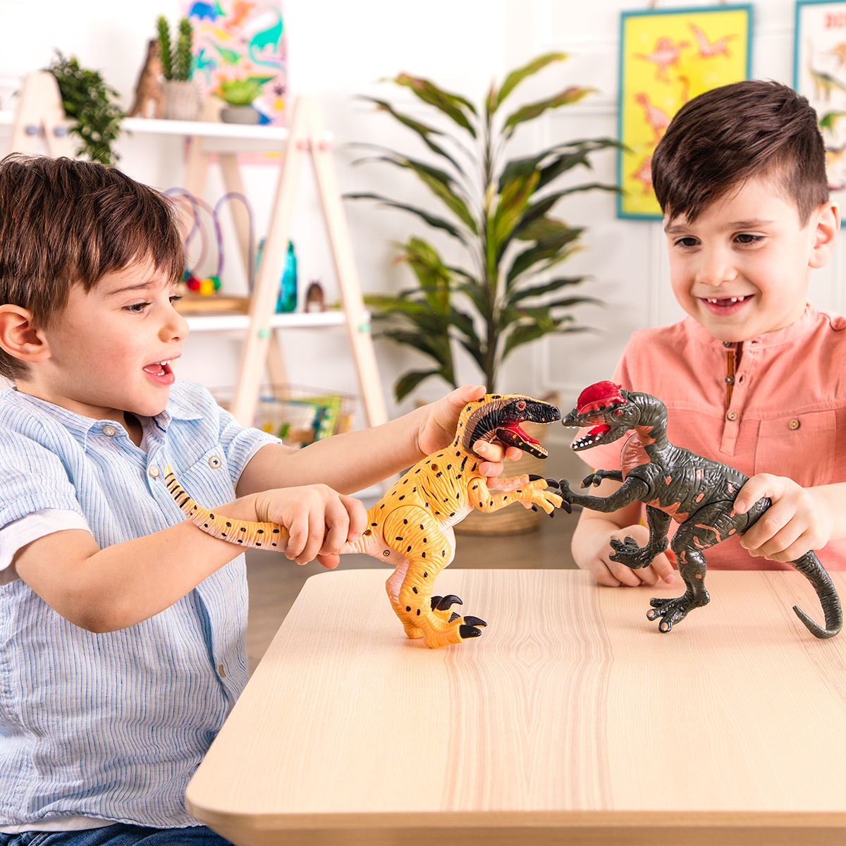 Spielzeug-Dinosaurier Terra Dilophosaurus Wetherilli