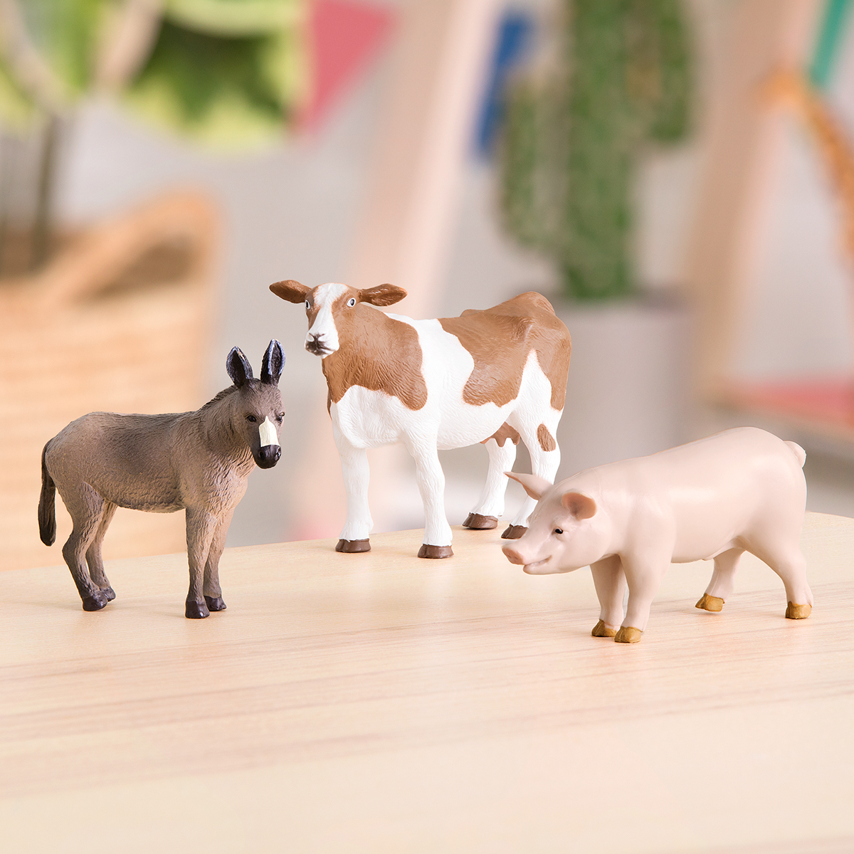 Bauernhof-Tiere Terra  Schwein, Esel, Kuh