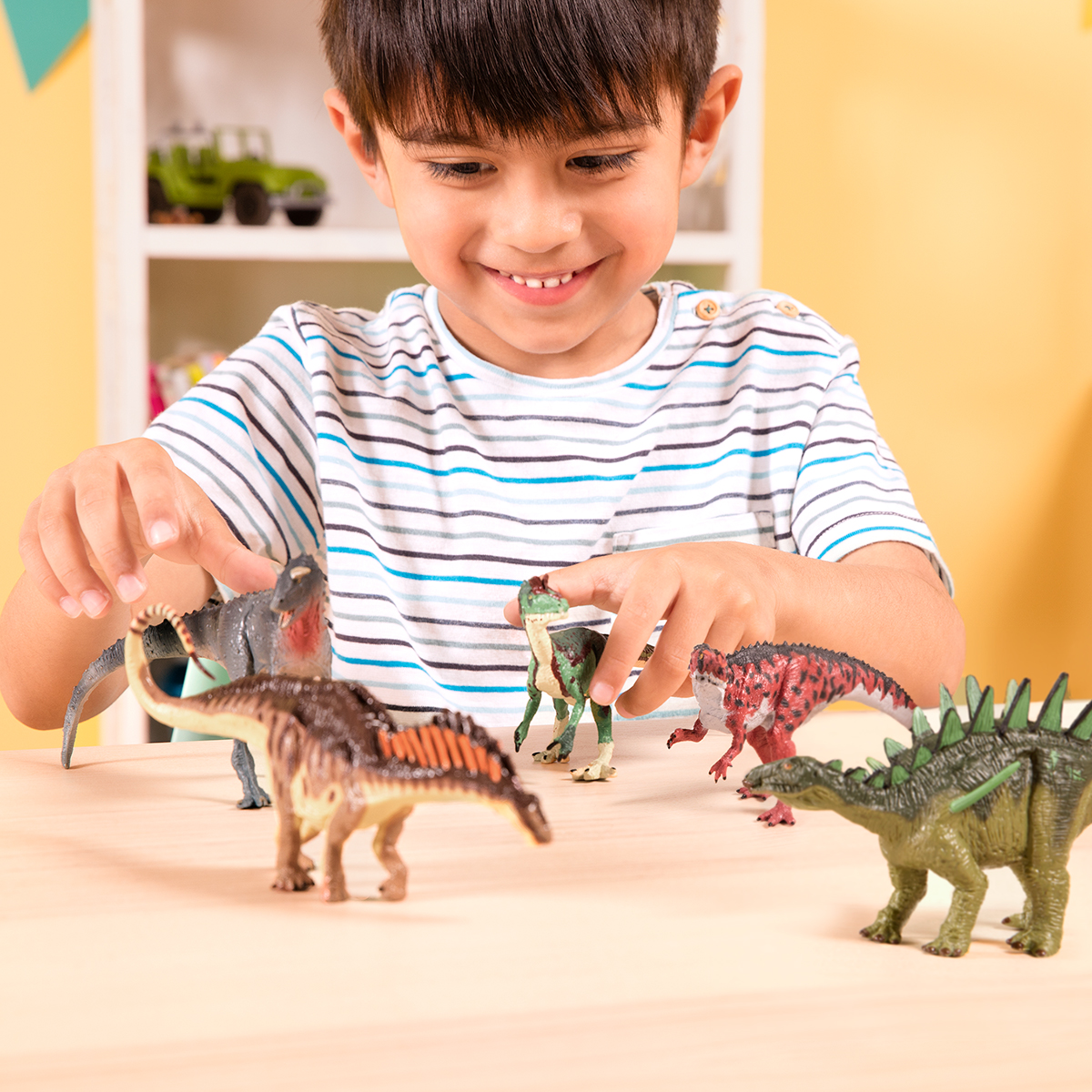 Spielzeug-Dinosaurier Terra Ceratosaurus, Cryolophosaurus, Dacentrurus...